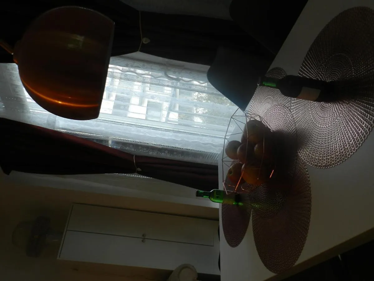 Klassik And Sunny Apartment! Viena